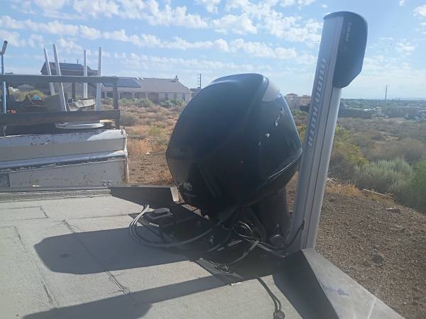 2006 Tracker, dovoz USA — foto 3 z 12