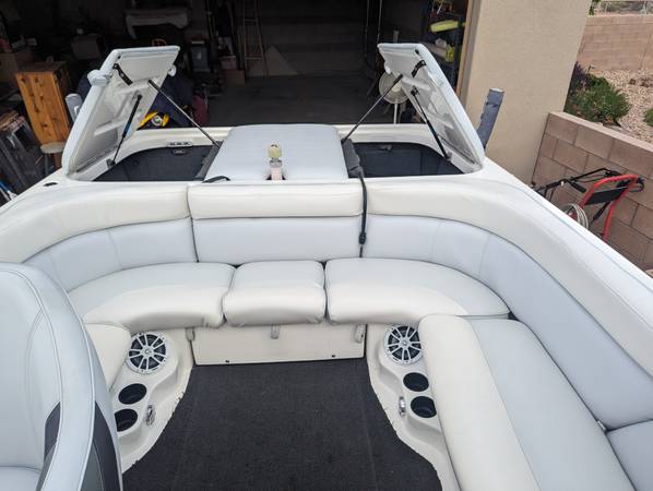 2002 Tige, dovoz USA — foto 5 z 11