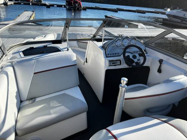 2005 MasterCraft, dovoz USA — foto 4 z 12