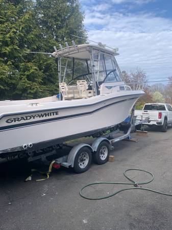 Grady-White, bílá, dovoz USA — foto 5 z 9