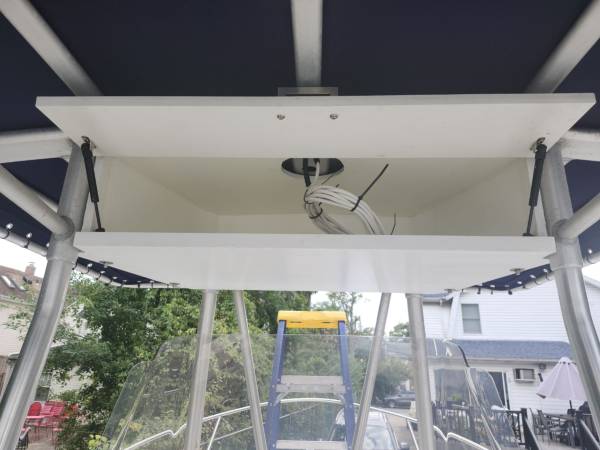 2000 Boston Whaler, dovoz USA — foto 2 z 9
