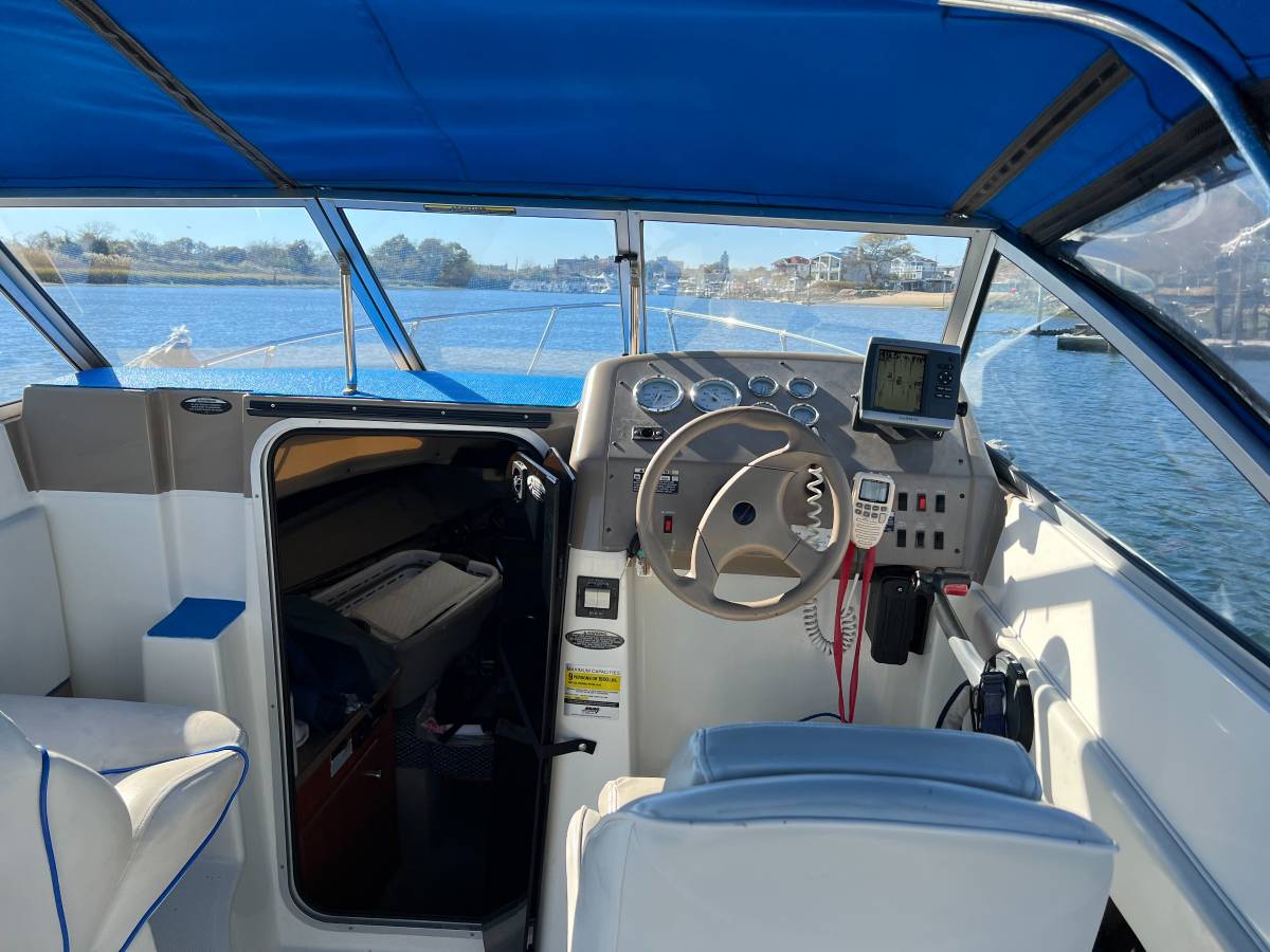 Bayliner, dovoz USA — foto 7 z 12