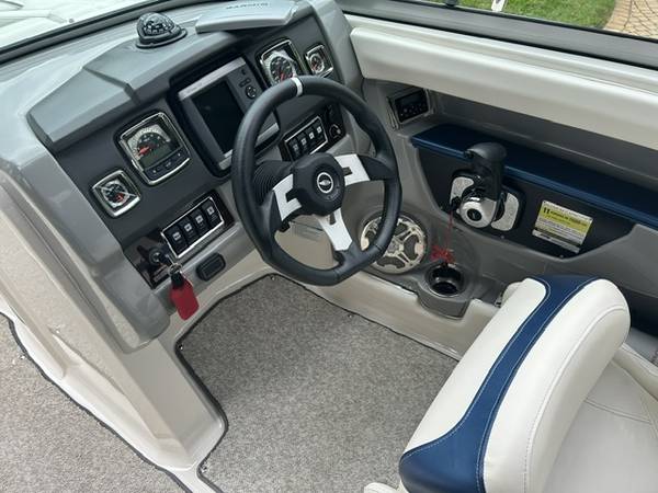 Chaparral, dovoz USA — foto 4 z 12