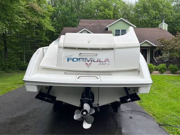 2001 Formula, dovoz USA — foto 4 z 12