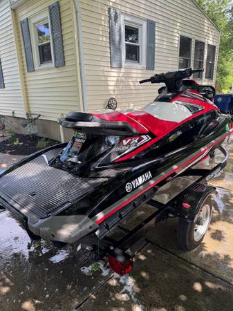 2016 Yamaha, dovoz USA — foto 2 z 4