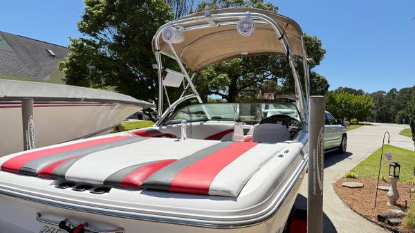 2010 MasterCraft, dovoz USA — foto 10 z 12