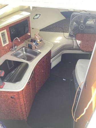 2003 Bayliner, dovoz USA — foto 6 z 12