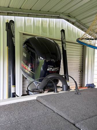 2015 Skeeter, dovoz USA — foto 11 z 12