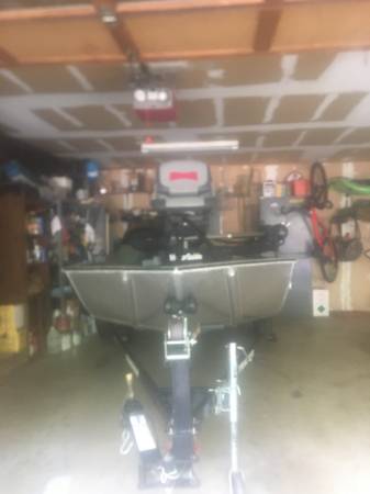 Tracker, dovoz USA — foto 2 z 7