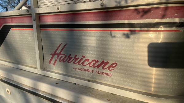 1989 Hurricane, dovoz USA — foto 1