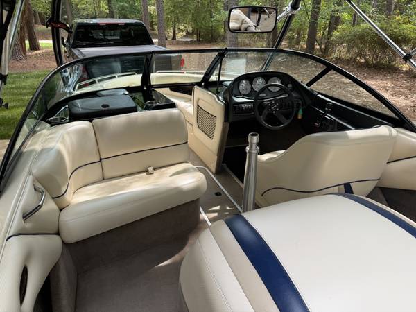 2001 Malibu, dovoz USA — foto 8 z 12