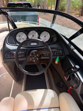 2001 Malibu, dovoz USA — foto 9 z 12
