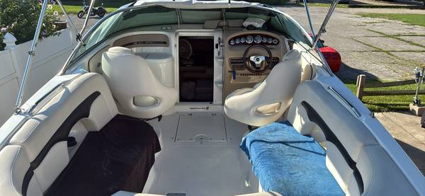 2003 Chaparral, dovoz USA — foto 10 z 12