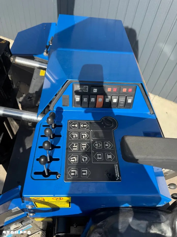 2021 Terberg TKL, 318 mth, dovoz Skladem v EU — foto 7 z 8