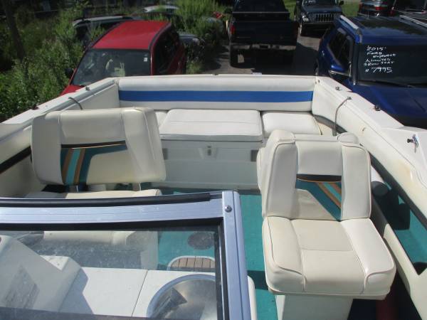 1992 Wellcraft, dovoz USA — foto 9 z 12