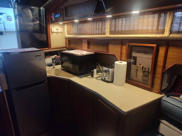 Sea Ray, dovoz USA — foto 5 z 12
