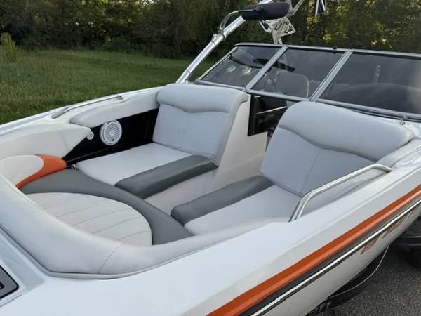 2006 MasterCraft, dovoz USA — foto 6 z 12