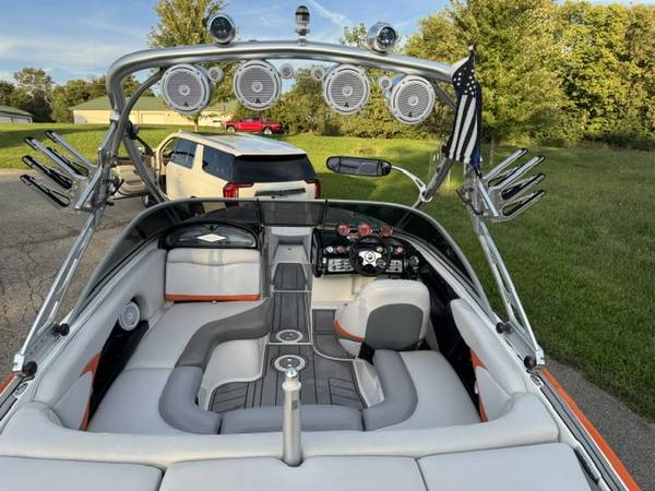 2006 MasterCraft, dovoz USA — foto 8 z 12