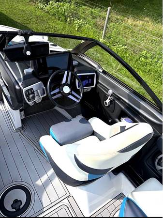 2017 Malibu, dovoz USA — foto 12 z 12