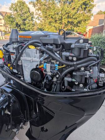 2018 Tracker, dovoz USA — foto 11 z 12