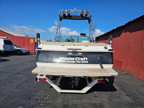 2000 MasterCraft, dovoz USA — foto 2 z 6