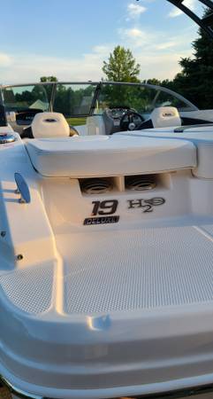 2016 Chaparral, dovoz USA — foto 4 z 12