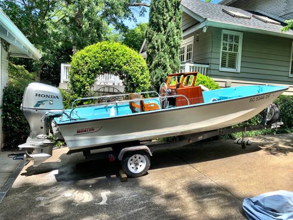 Boston Whaler, dovoz USA — foto 2 z 3