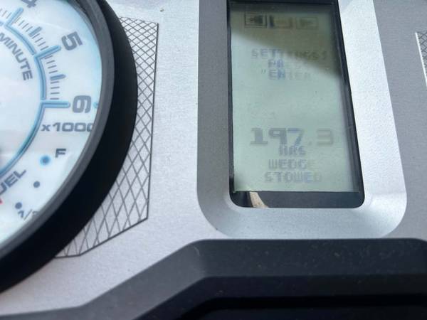 2021 Axis, dovoz USA — foto 11 z 12