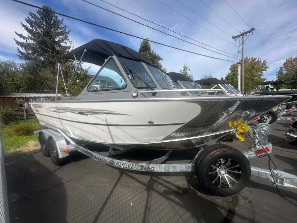 2026 Crestliner, dovoz USA — foto 2 z 10