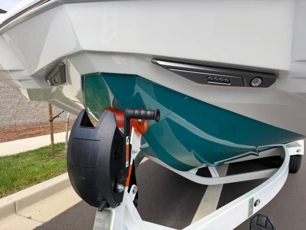 2026 Supra, dovoz USA — foto 4 z 12
