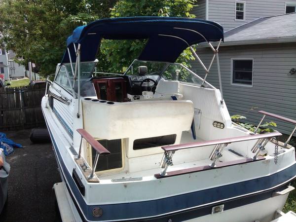 Bayliner, dovoz USA — foto 7 z 7