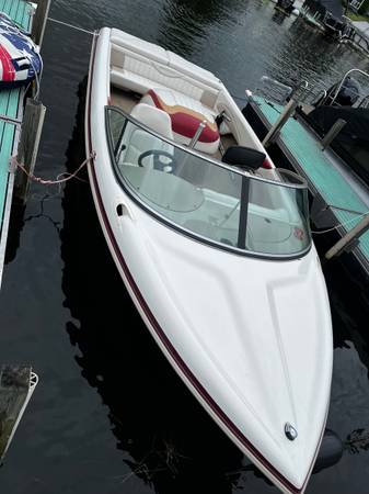 2000 MasterCraft, dovoz USA — foto 1
