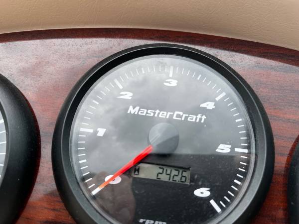 2000 MasterCraft, dovoz USA — foto 2 z 7
