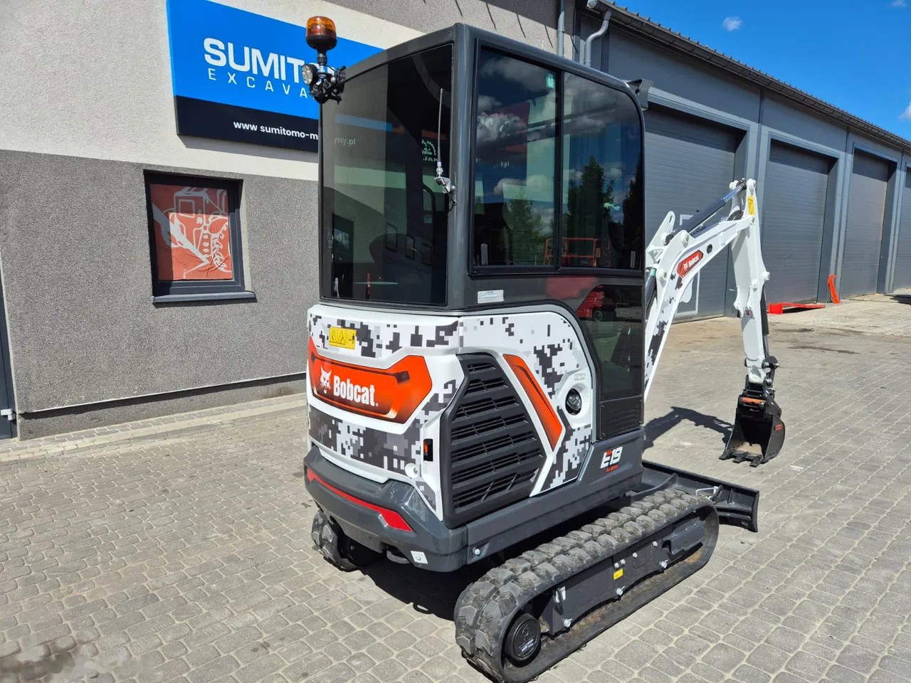 2026 Bobcat E19, dovoz Skladem v EU — foto 12 z 19