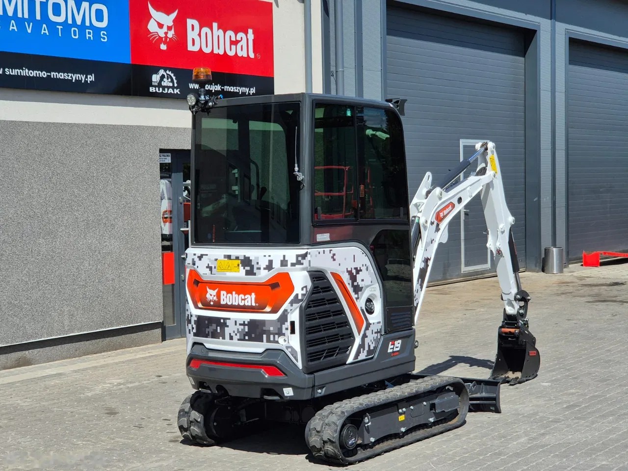 2026 Bobcat E19, dovoz Skladem v EU — foto 9 z 19
