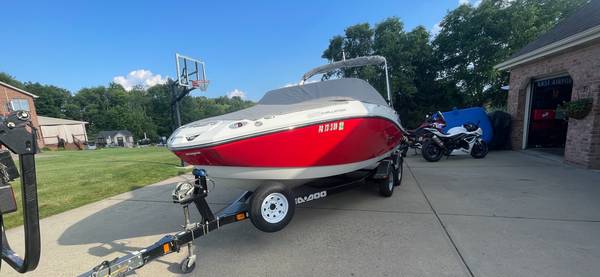 2012 Sea-Doo, dovoz USA — foto 2 z 12