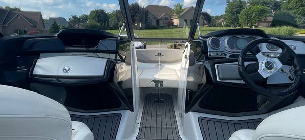 2012 Sea-Doo, dovoz USA — foto 8 z 12
