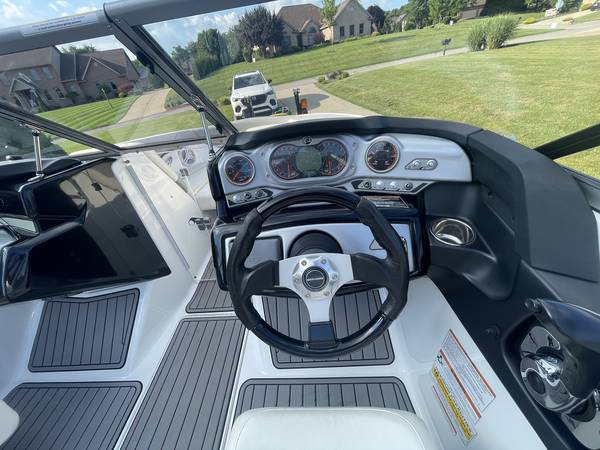 2012 Sea-Doo, dovoz USA — foto 9 z 12