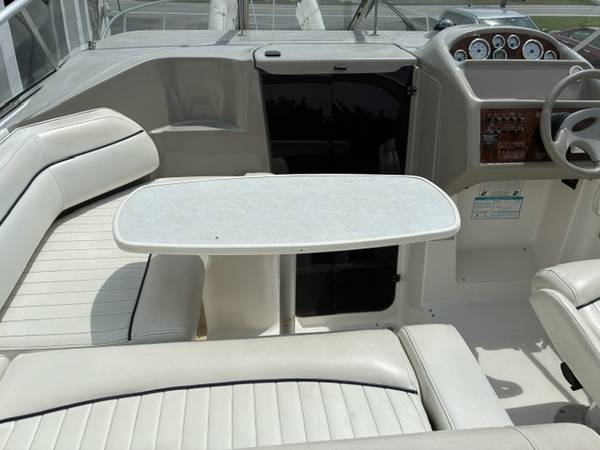 Bayliner, dovoz USA — foto 4 z 12