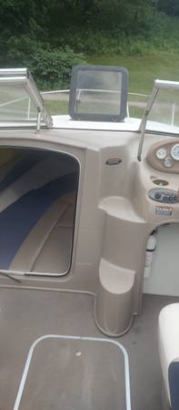 2003 Bayliner, dovoz USA — foto 8 z 9