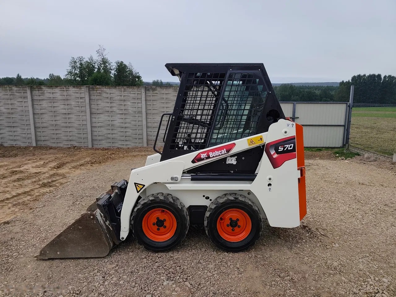 2016 Bobcat, 1 525 mth, dovoz Skladem v EU — foto 7 z 12