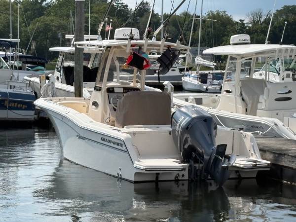 Grady-White, bílá, dovoz USA — foto 2 z 12