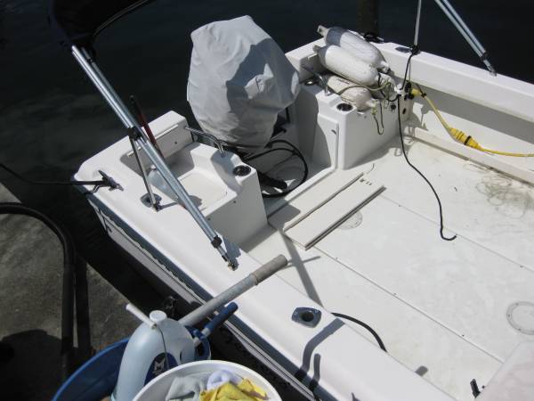 Grady-White, bílá, dovoz USA — foto 2 z 9