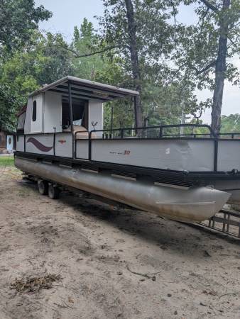 Tracker, dovoz USA — foto 1