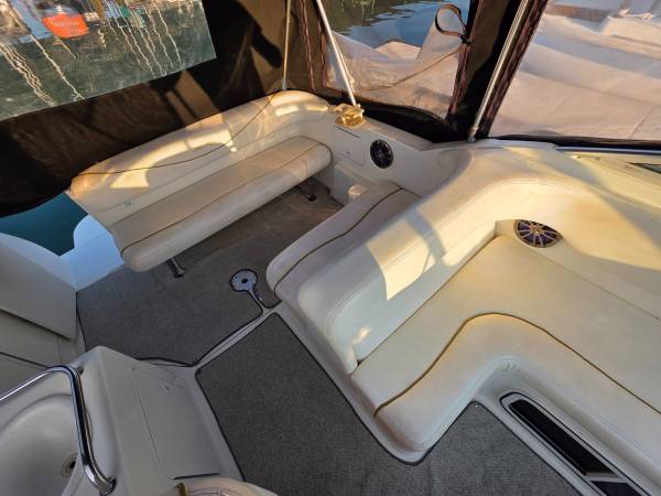 2000 Sea Ray, dovoz USA — foto 9 z 12