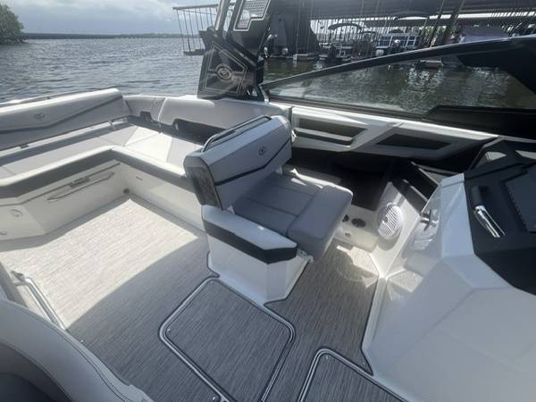 2022 Cobalt, dovoz USA — foto 12 z 12