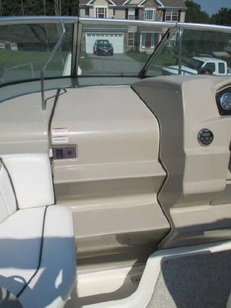 Sea Ray, dovoz USA — foto 6 z 8