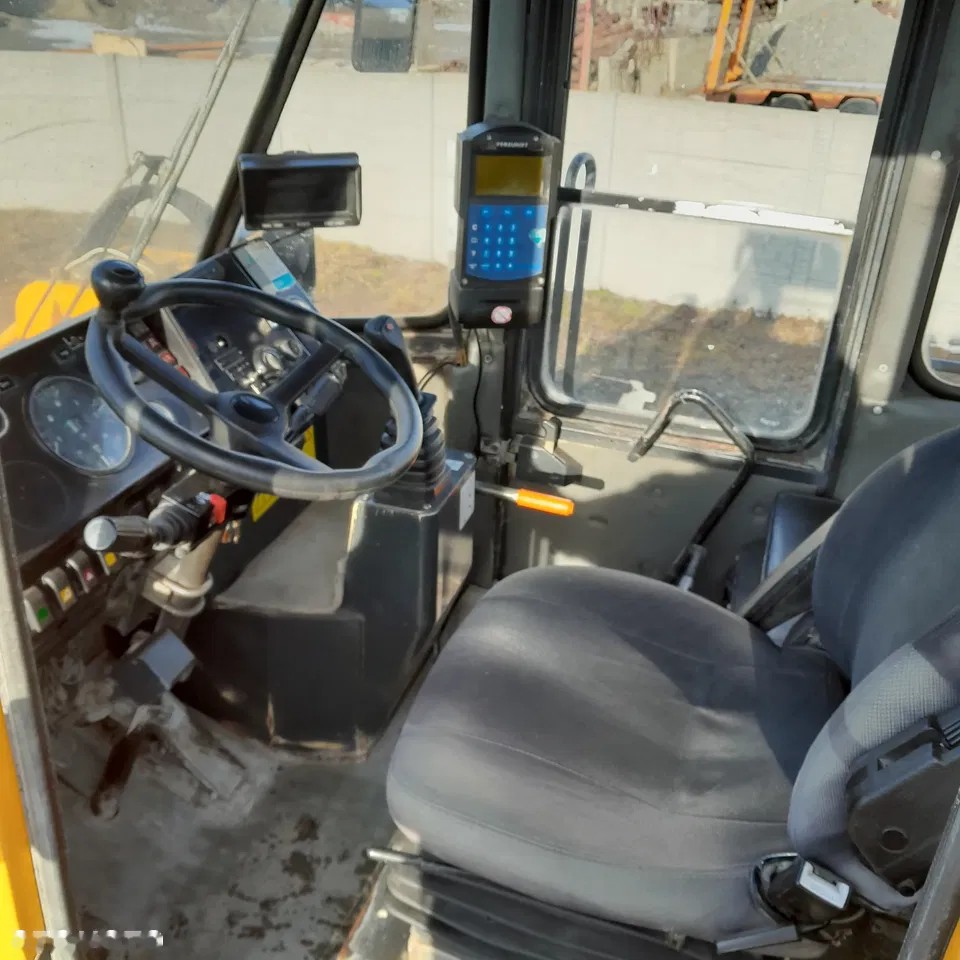 2013 Hsw 534 E, 14 400 mth, dovoz Skladem v EU — foto 12 z 13