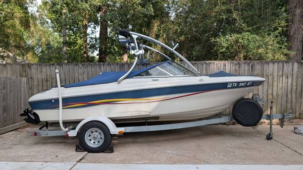 2001 Bayliner, dovoz USA — foto 1