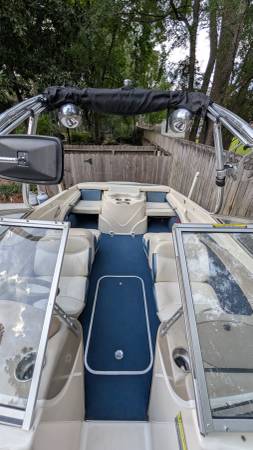 2001 Bayliner, dovoz USA — foto 6 z 12